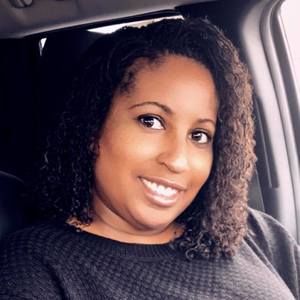 Meet your Posher, Angela